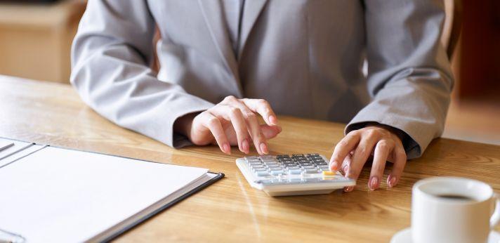 フリーターの手取りと平均年収の画像