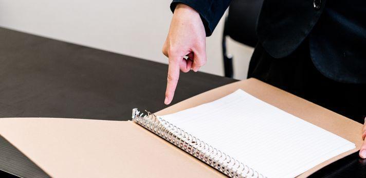 大学中退の証明書の偽造はせず正式な書類を提出しようの画像