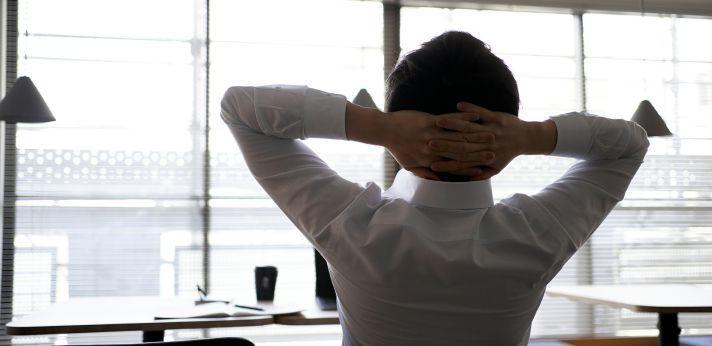 社内ニートとはの画像