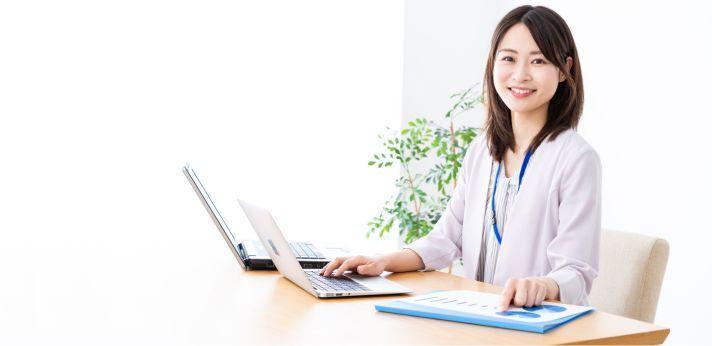 学校の事務員とは?