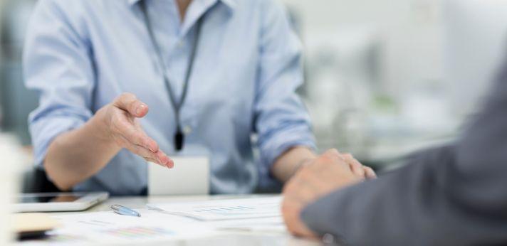 退職後に国民健康保険へ加入する方法と必要書類の画像