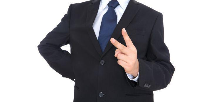 紹介予定派遣の利用が向いている既卒者の2つの特徴の画像