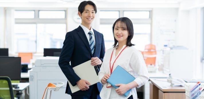既卒者が事務職の正社員になることは可能の画像