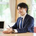 既卒から営業職になるにはどうすればいい？有利な資格や面接対策も紹介！