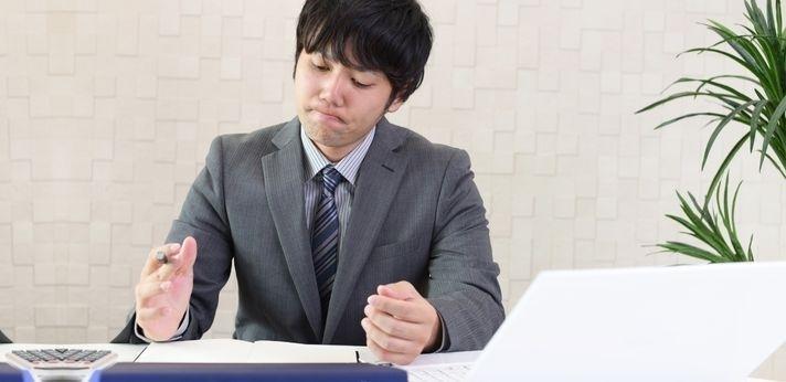 大学中退者の年収が低い3つの原因の画像