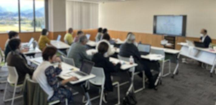 講座、経営者ラボの開催の画像