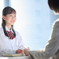 高校生が就職先を自分で探してもいい？自己開拓の方法や応募の流れを解説