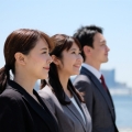転職活動のやり方とは？基本的な流れや20代や30代向けのポイントも解説