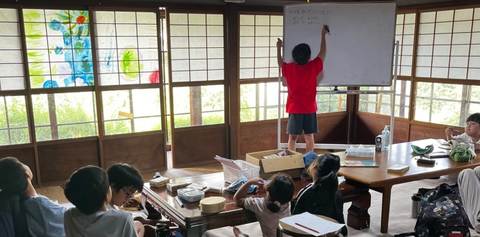 子ども主体で運営するデモクラティックスクールASOVIVAの画像