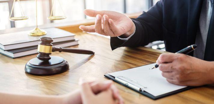 弁護士に退職相談したほうがいい状況とはの画像