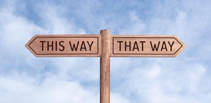 公務員浪人を続けるか就職活動をするか悩んだら…?の画像