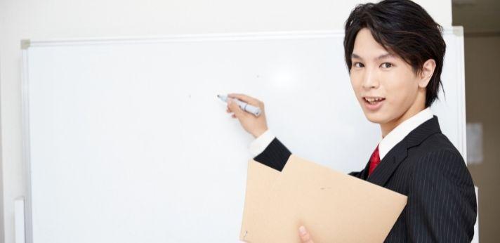 教員免許が活かせる職種の画像