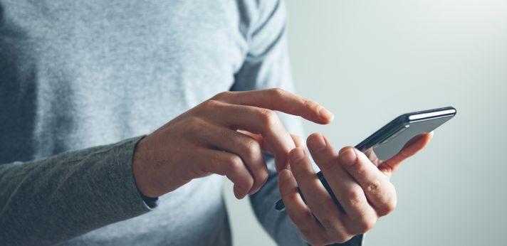 どうしても仕事に行きたくない…休むときの方法は?の画像