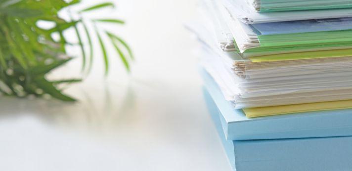 退職後の手続きは大変…転職先決定後の退職がベターの画像