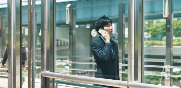 営業職の仕事内容の画像