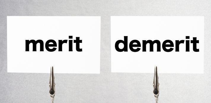 会社都合退職と自己都合退職のメリット・デメリットの画像