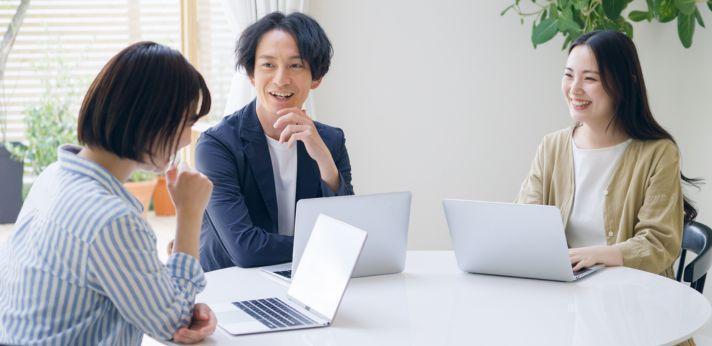 SE(システムエンジニア)とプログラマーの違いの画像