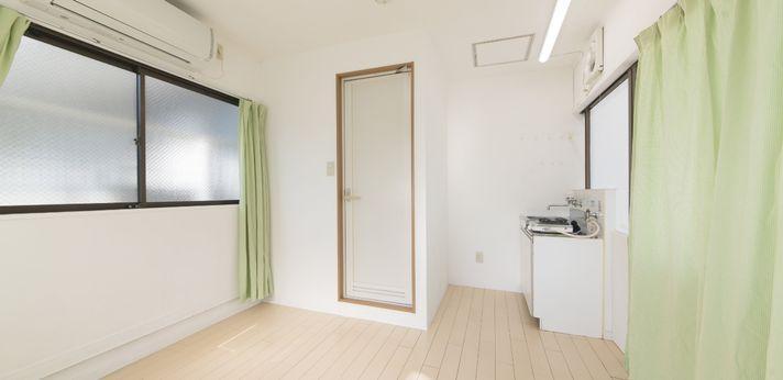 住み込みの仕事とはの画像