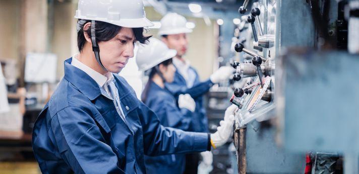 ものづくりの仕事に役立つ講習や資格の画像