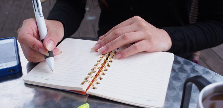 仕事を休む理由を整理するときのポイントの画像